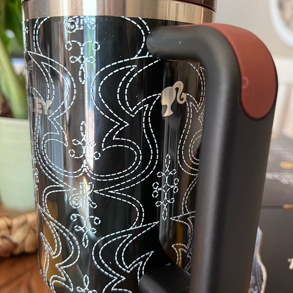 Barbie howdy Ken 40oz Stanley tumbler  brand new - Picture 4 of 13